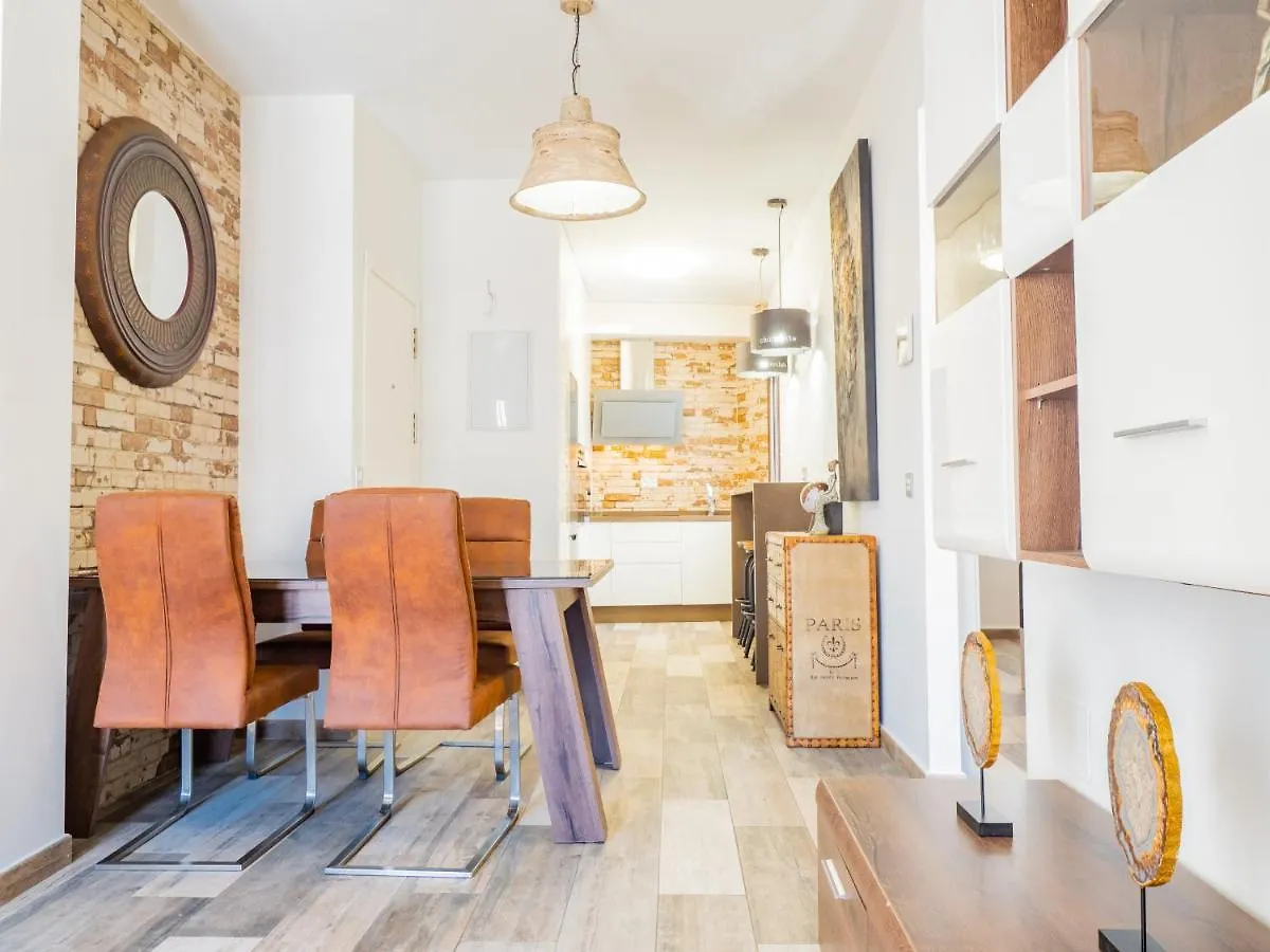 Cubo'S Urban Suite Bruno Alhaurin el Grande